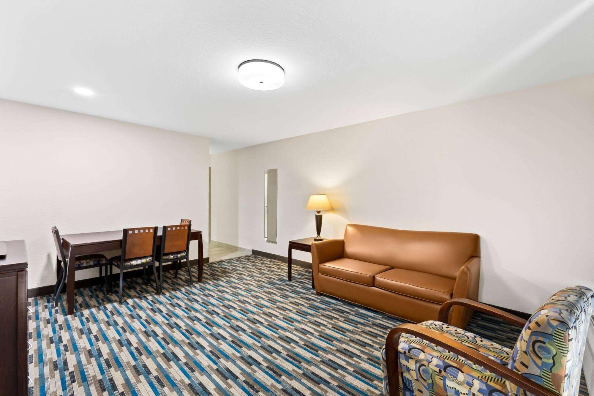 Days Inn & Suites By Wyndham Mesa Near Phoenix Buitenkant foto